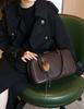 Bolso Almohada Boston de Cuero Genuino Nanfeng Tongfeng 2024 Nueva Llegada Bolso General Nicho de Hombro Axilar Cuero Vacuno Bolso de Mujer