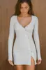 Vestido de Punto de Moda Callejera Retro Europeo y Americano para Otoño e Invierno 2025, Cuello Cuadrado, Manga Larga, Corte Ajustado, que Cubre la Cadera, con Abertura de Botones