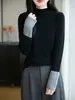 Elegante camisa base de cuello medio con bloques de color para mujer, nuevo top interior de punto ajustado para primavera y otoño, suave y elegante
