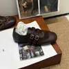 Outono de 2026 Novo Solado Macio Confortável Não Cansa os Pés Sapatos Individuais Retrô Femininos Versátil para o Trabalho Estilo Britânico Mary Jane Sapatos Femininos