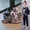 Zapatillas de Malla para Niñas 2026 Nuevas Zapatos tipo Papá para Niños Primavera y Otoño Suela Suave Ligera Zapatos Casuales para Estudiantes al Aire Libre