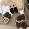Novas Pantufas Quentes de Couro Genuíno Fosco com Biqueira Reforçada, Meia Pantufa de Lã, Coleção Outono/Inverno 2026