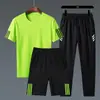 Trajes Deportivos Transfronterizos para Hombre, Verano 2022 Nuevas Camisetas al por Mayor con Shorts Elegantes, Ropa Deportiva al por Mayor