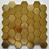 Azulejos Mosaico Espelhados Hexagonais Pequenos de Aço Inoxidável Metálico Estilo Europeu KTV Bar Entrada Azulejos de Parede com Fundo Preto Dourado