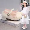 Zapatos de princesa de cuero suave para niñas, nuevo modelo 2026, zapatos individuales para niños, tacones altos para niñas Lolita, zapatos dulces para actuación
