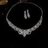 Aretes Cuadrados con Incrustaciones de Diamantes, Collar, Retro, Elegante, Exquisito, Cadena de Clavícula a la Moda, Lujo Ligero, Set de Joyería de Alta Gama