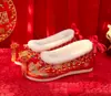 [Algodão Dourado Huang] Sapatos de casamento Xiuhe chineses originais estilo antigo sapatos vermelhos Hanfu sapatos de casamento de noiva que aumentam a altura sapatos bordados