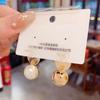 Aretes de tuerca de perlas irregulares con exquisito esmalte goteado estilo coreano para mujer, diseño de nicho, aretes de personalidad, aguja de plata, aretes estilo frío