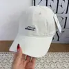 Gorra de béisbol simple bordada con letras, de ala curva, suave, versátil, para otoño, para mujer, gorra de pico de pato versátil de moda, estilo Ins, para adelgazar el rostro, para hombre