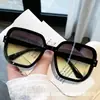 Óculos de Sol Retro Estilo Coreano Armação Grande com Tachas Quadradas para Arroz 2025 Mesmo Estilo Douyin Tendência da Moda Óculos de Sol Personalizados para Mulheres