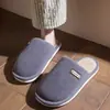 Pantuflas de Lino Silenciosas para Mujer 2026 Estilo Nuevo Todas las Estaciones para Interior Hogar Absorbentes del Sudor Antideslizantes de Punta Cerrada Pantuflas de Algodón para Hombre