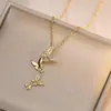 Colar para Mulheres, Novo Estilo da Moda, Estilo Japonês e Coreano, Quatro Pequenos Pingentes de Borboleta, Colar de Zircônia, Design de Nicho, Corrente para Clavícula