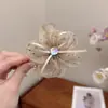 Grampo de Cabelo Flor Gipsofila Estilo Novo Primavera e Verão, Pente de Cabelo de Rede para Mulheres, Clipe Fixador de Coque Alto, Acessório de Cabelo