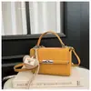 Bolso Pequeño Cuadrado Retro Nuevo Elegante para Mujer, Bolso Versátil de Alta Gama para Viajes Diarios Transfronterizos, Bolso de Hombro Cruzado