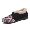 Botas de invierno para mujer, multicolor, superventas, cálidas, con suela suave, cómodas, estilo chino, zapatos de algodón engrosados, venta al por mayor y envío directo, tallas grandes
