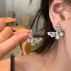 Pendientes de Mariposa con Zirconia Microincrustada Estilo Lujo Ligero Aguja de Plata para Mujer Diseño de Nicho Pendientes de Gama Alta Joyería para Orejas de Celebridad de Internet Elegante