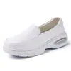 Zapatos de enfermera para mujer en stock para otoño, con amortiguación de aire, suela blanda, transpirables, resistentes al olor, antideslizantes, adecuados para el trabajo en el hospital, zapatos blancos, disponibles para venta al por mayor y dropshipping