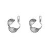 Arete de Aro de Metal Torcido con Diseño de Nicho Simple de Estilo Francés Clip para la Oreja de Alta Gama para Mujer sin Agujeros en las Orejas Aretes de Placa para Incienso de Mosquitos para Mujer