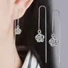 Brincos de Borla de Flor Simples para Mulheres Estilo Ins Design de Nicho Senso de Temperamento Fio de Orelha Tarraxas Brinco de Celebridade da Internet Tendência de Brinco Leve de Luxo