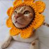Collar Anti-Mordiscos Hecho a Mano de Ganchillo con Diseño de Girasol para Mascotas, Gorro para Gatitos y Cachorros, Bufanda Creativa para el Cuello, Producto Terminado al por Mayor
