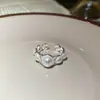 Anillo Abierto de Perla Redonda con Circonita Vintage Estilo Francés, Anillo Elegante y Versátil para el Dedo Índice con un Toque de Lujo Ligero y de Alta Gama
