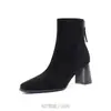 Botines negros de ante con punta cuadrada y tacón grueso para mujer, nuevos botines altos ajustados de invierno 2026 que realzan la altura, Botas tipo Martin