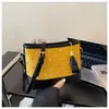 Bolso Versátil de Nicho Estilo Coreano para Mujer 2025 Otoño e Invierno Nuevo Gamuza Patrón de Rombo Casual Bolso de Hombro Cruzado Hobo