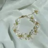 Pulsera de perlas de agua dulce estilo súper hada barroca para mujer, pulsera de perlas de forma especial, diseño de moda estilo coreano, joya para la mano de celebridad de Internet