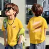 Camiseta de Manga Curta Refrescante de Verão para Meninos Estudante 2026 Novo Estilo Crianças Médias e Grandes Menino Tendência Legal Top 100% Algodão Camiseta para Bebê