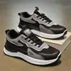 Nuevos Zapatos de Malla Transpirables para Hombre Estilo Papá Versátiles Deportivos Casuales de Moda Zapatos Cómodos de Suela Gruesa para Hombre Venta al por Mayor