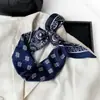 Lenço de Seda com Padrão de Castanha para Pescoço, Lenço Quadrado de Impressão Digital de Alta Qualidade, Lenço de Cabeça 70X70, Lenço de Seda para Bolsa Feminina, Pequeno Lenço Decorativo para Pescoço