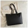 Bolsa de ombro 2025 nova moda grande capacidade estilo ocidental bolsa tote bolsa feminina bolsas femininas bolsa que combina com tudo