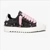 Zapatos Numeris en Stock Zapatos Deportivos Casuales con Suela Dentada Antideslizante, Tenis Auténticos de Mezclilla Desgastada de Guangzhou con Suela Gruesa