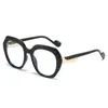 Gafas de Sol Cuadradas Nuevas y Coloridas Estilo Europeo y Americano Gafas Planas Deslumbrantes Gafas de Sol Poligonales de Moda para Pasarela