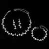 Accesorios de Boda para Novias Europeas y Americanas Moda Estilo Coreano Accesorios para Novias Juego de Tres Piezas de Collar, Aretes y Pulsera de Diamante Plateado