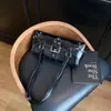 Bolso Retro Transfronterizo de Nicho para Motocicleta para Mujer 2026 Primavera Nueva Moda Bolso de Hombro con Remaches para Debajo del Brazo Bolso de Mano para Mujer