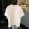 Verão de Luxo Leve Personalizado Original Gola Redonda Manga Curta Tendência Ins Casual Versátil Estilo Coreano Costura Respirável Camiseta Masculina Solta