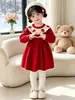 2026 Novo Estilo Outono Vestido de Tricô de Morango para Meninas Festa de 1º Aniversário de Bebê Roupas Infantis Dropshipping Tendência