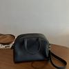 A primeira camada de couro de vaca bolsa de boliche grande capacidade bolsa para o dia a dia nova bolsa Boston alça de ombro casual feminina de couro de vaca