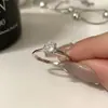 Anel Empilhável Zircônia Pérola Cinza Design de Nicho Feminino Luxo Leve Elegante de Alta Qualidade Anel de Dedo de Nicho