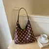 Bolsa Tote Retro de Bolinhas Feminina 2026 Nova Grande Capacidade para o Dia a Dia Bolsa de Ombro de Alta Qualidade Casual Versátil