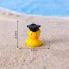 Miniaturas fofas de pato amarelo, acessórios DIY para decoração de Natal, mini enfeites para carro e mesa