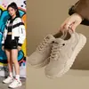 Tênis Chunky Estilo Coreano para Mulheres Primavera e Outono 2026 Estudante Esportes Corrida Casual Street Style Versátil Tênis Brancos Sapatos de Malha