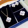Otoño Más Vendido Nuevo Conjunto de Perlas de Agua Dulce Colgante Anillo de Moda Pendientes Colgante Joyería de Perlas Conjunto de Tres Piezas