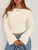 Camiseta sexy de color liso con cuello barco y manga acampanada, estilo europeo y americano para mujer, colección otoño 2026, corte ajustado, fruncida, top adelgazante de manga larga