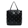 Mochila para Mujer Estilo Chanel, Bolsa Ligera de Viaje, Nueva Verano 2026 Acolchada con Cadena Mochila de Nicho para el Día a Día