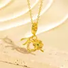 Colar Cruzado Novo Estilo Luxo Leve Esmalte Gota Diamante Cravejado Coração Futebol Flor Nicho Alto Padrão Versátil Corrente para Suéter DIY