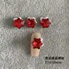 Arte de Uñas Vintage con Acabado Rojo con Pedrería Apilada, Base Curva, Pedrería Grande, Perla, Arte de Uñas Deslumbrante, Pedrería Apilada, Hacha, Decoración de Uñas de Caramelo