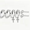 Pendientes Minimalistas en Forma de Cruz con Incrustaciones de Diamantes Estilo Europeo y Americano para Mujer, Elegantes Pinzas para Orejas de Gama Alta, Conjunto de Pendientes Versátil de Moda para Hombre
