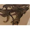 Xale Retrô Americano com Estampa de Leopardo para Mulheres, Estilo Old Money de Verão, Lenço de Moda de Luxo Leve, Lenço de Seda de Leopardo de Alta Qualidade